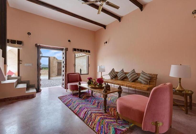 带大床的标准间, Maya Garh Pushkar