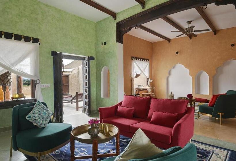标准间带山景, Maya Garh Pushkar