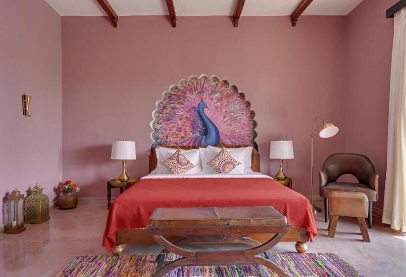 标准间带山景, Maya Garh Pushkar