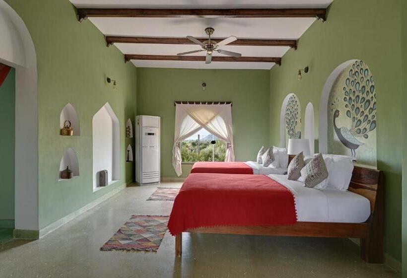 标准间带山景, Maya Garh Pushkar