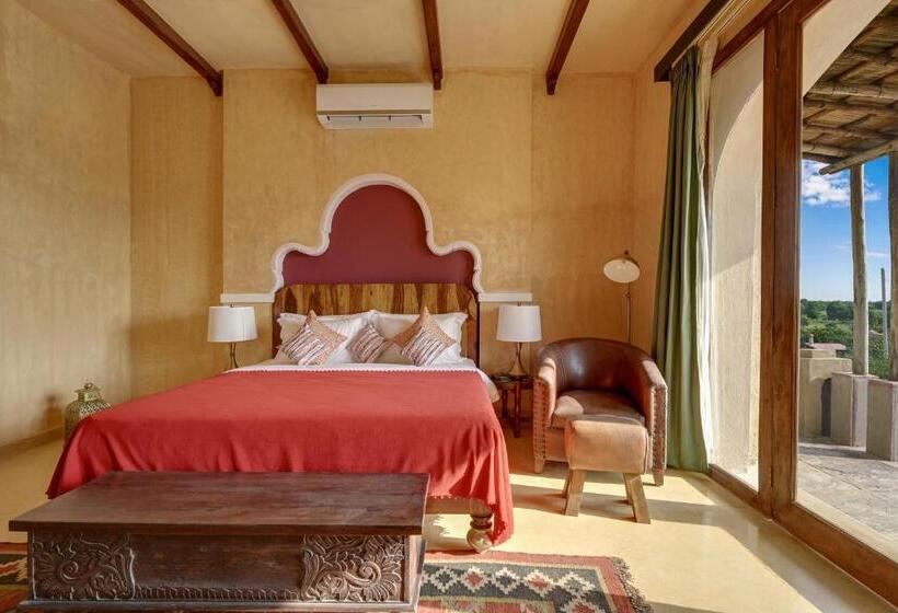 标准间带山景, Maya Garh Pushkar