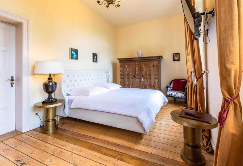 스탠다드 룸, Schlosshotel Gross Koethel