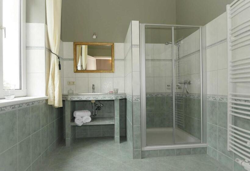 חדר סטנדרט, Schlosshotel Gross Koethel