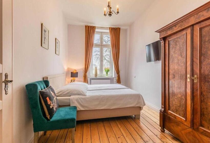 Номер Стандартный с Видом, Schlosshotel Gross Koethel