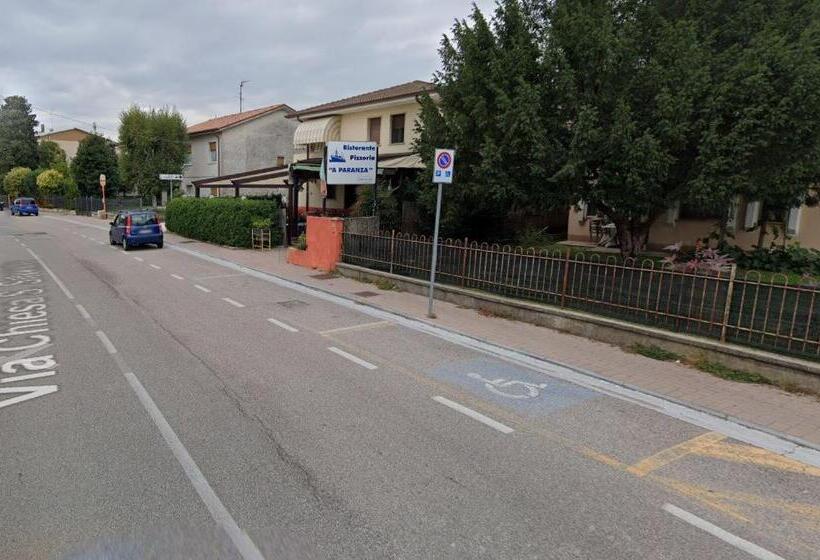 标准间, A Paranza