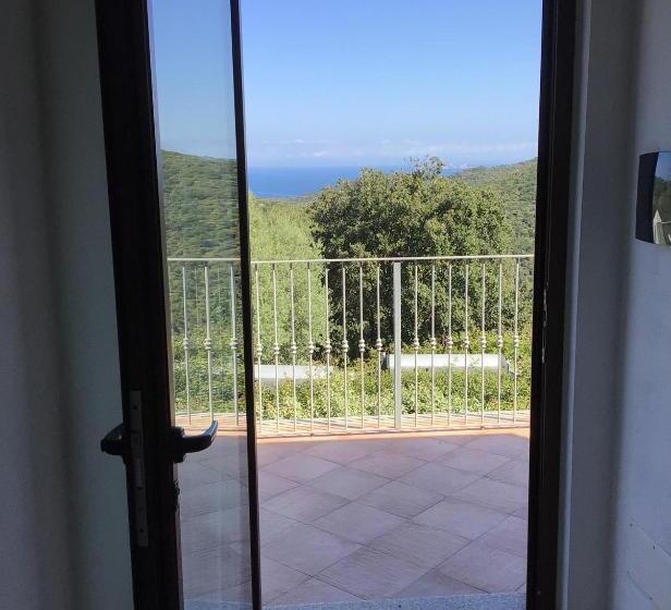 חדר סטנדרט נוף לים, Agriturismo Lu Stabbiacciu