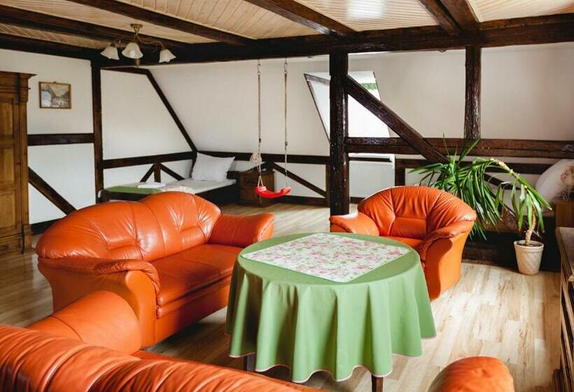 דירת חדר דלוקס, Gospodarstwo Agroturystyczne Kowalowe Wzgórze