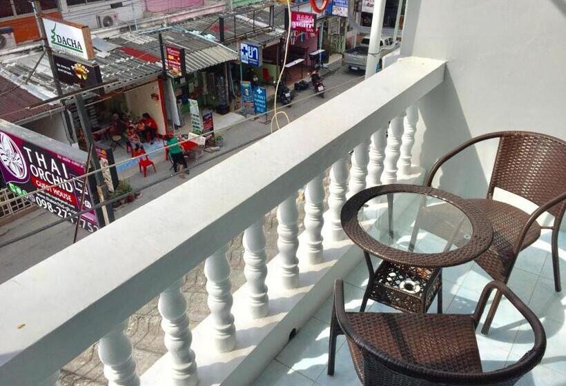 Quarto Basic, Thai Orchid Guest House