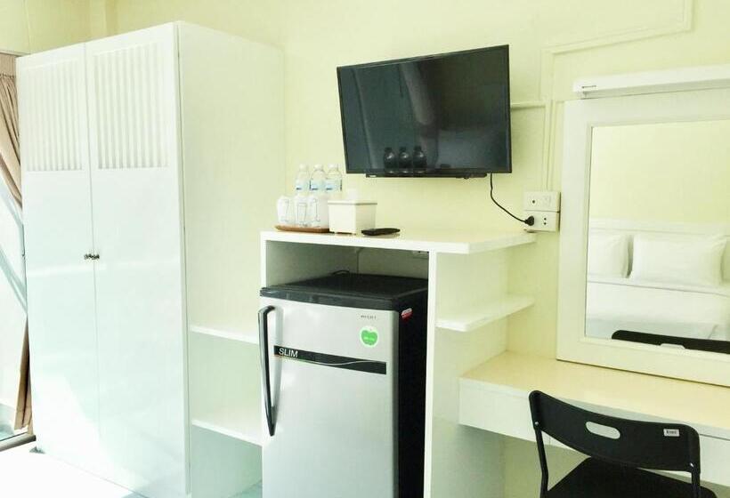 Quarto Basic, Thai Orchid Guest House