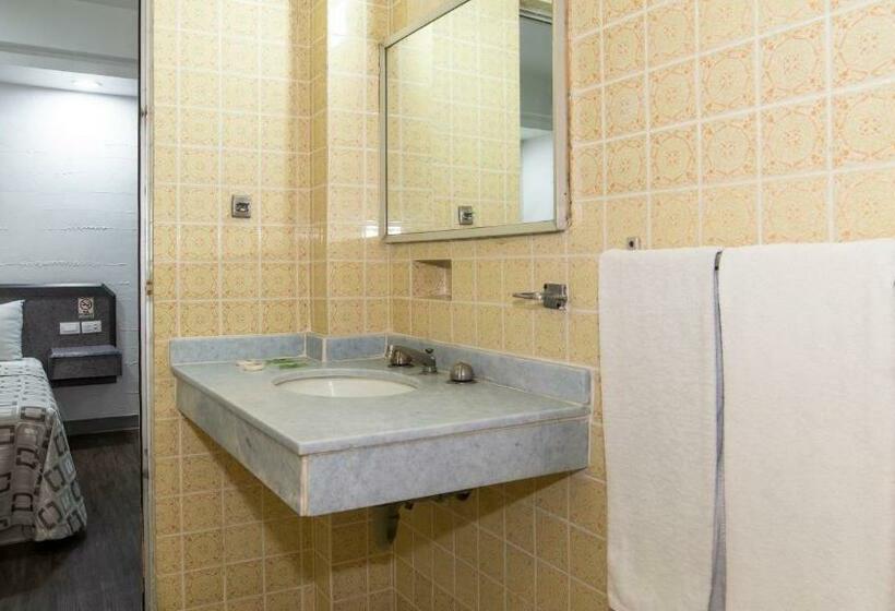 اتاق استاندارد یک نفره, Unico