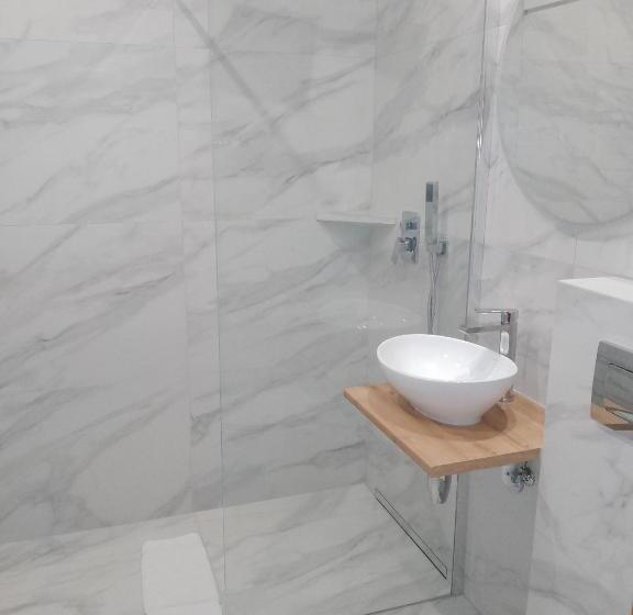 Quarto Estandar, Złoty Młyn Polichno
