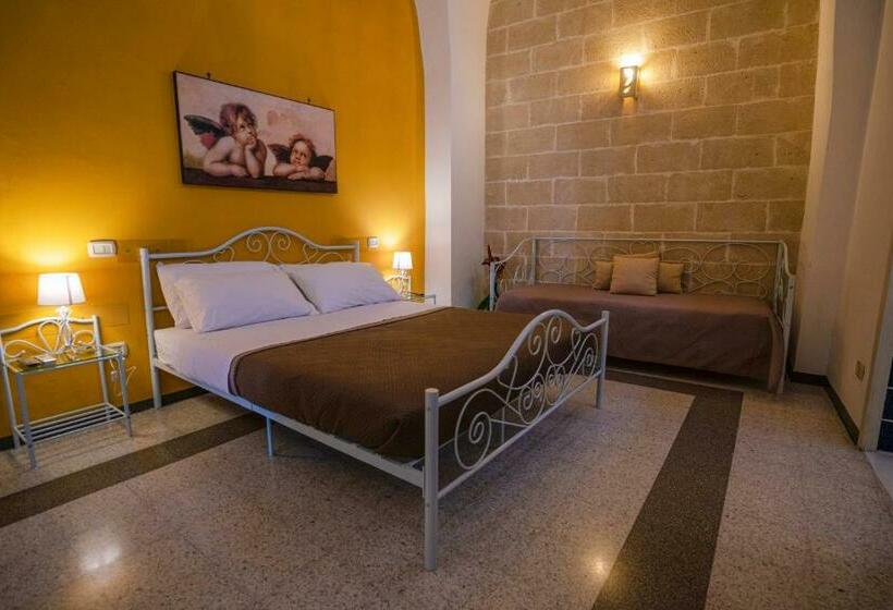 غرفة قياسية ثلاثية مزودة بشرفة, B&b Nu Suennu