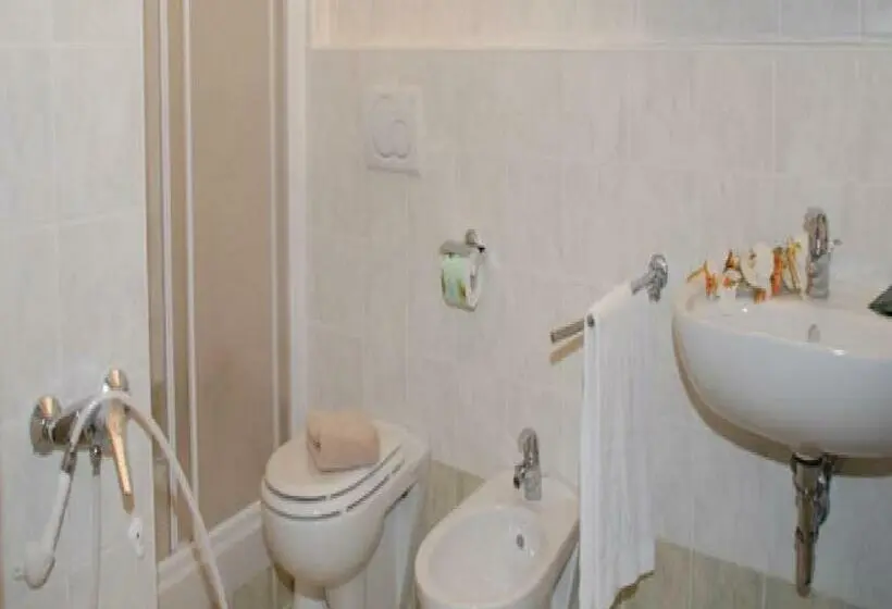 Standard-huone, Il Chiesino