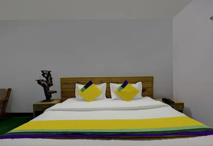 اتاق لوکس, Itsy Hotels Shri Gv Inn, 600 Mtrs From Tiffin Top
