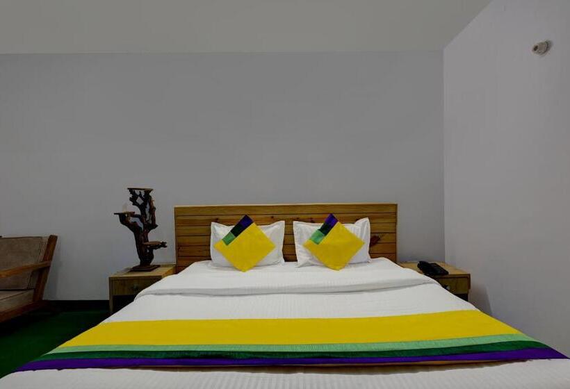 デラックスルーム, Itsy Hotels Shri Gv Inn, 600 Mtrs From Tiffin Top