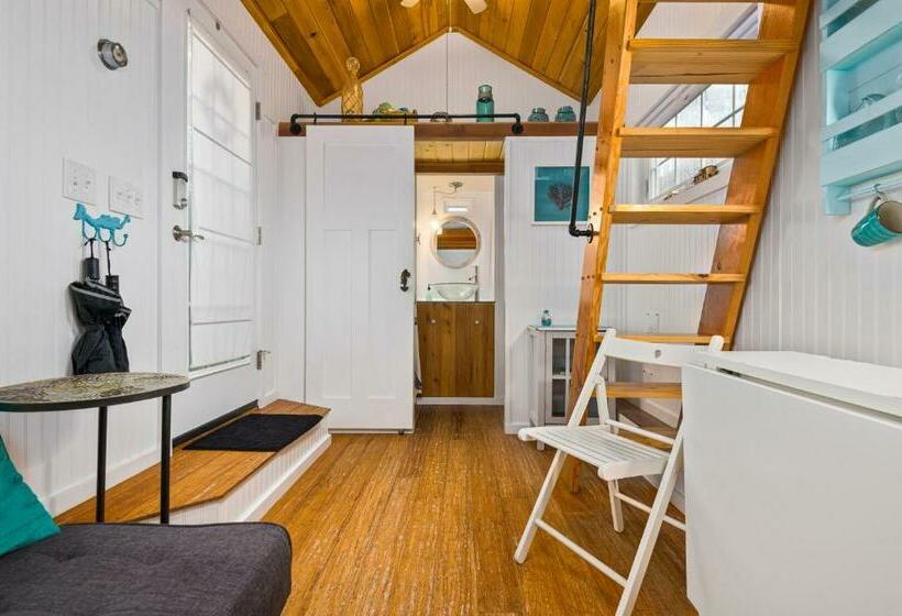 디럭스 스튜디오, Tiny Digs   Hotel Of Tiny Houses