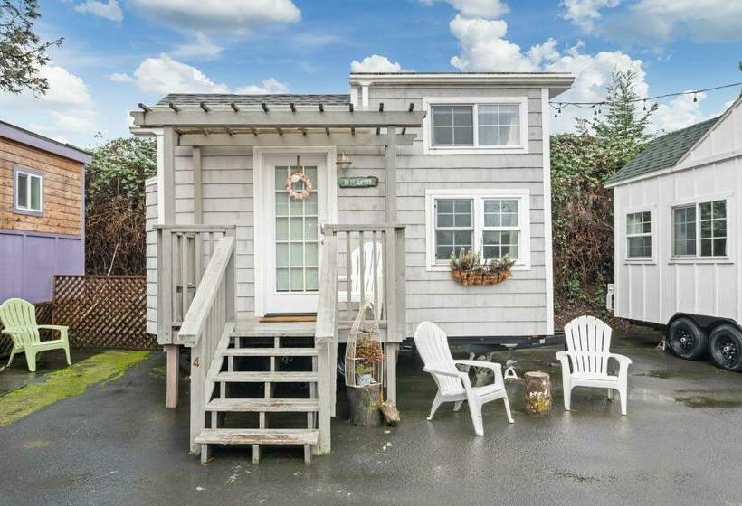 디럭스 스튜디오, Tiny Digs   Hotel Of Tiny Houses
