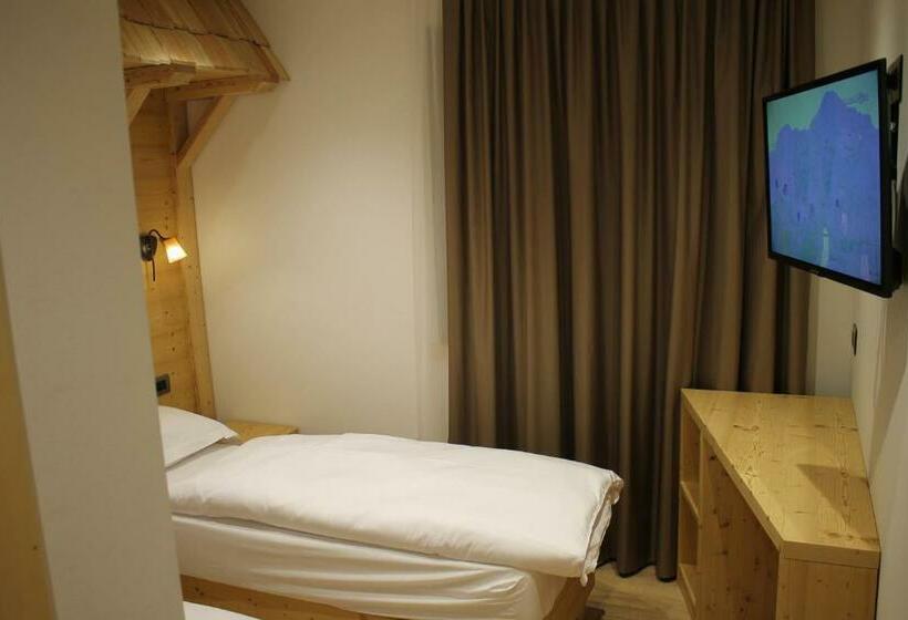 スタンダードシングルルーム, B&b Augusto