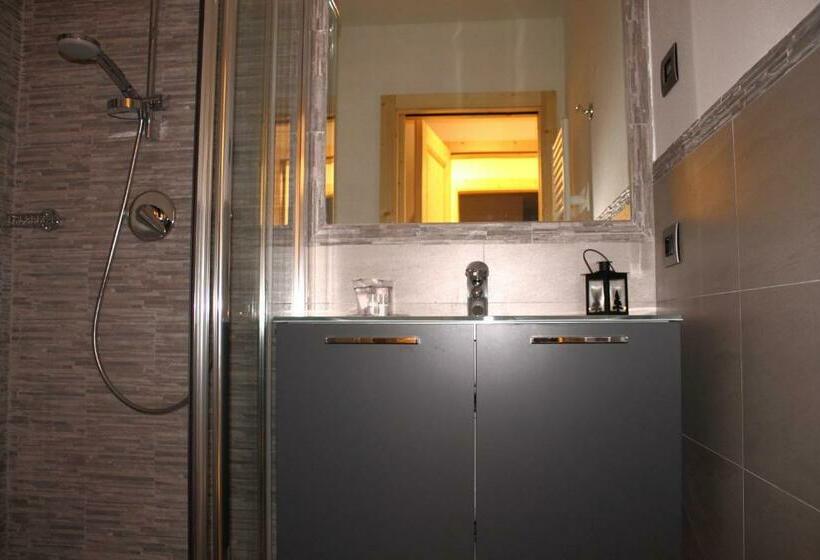 スタンダードシングルルーム, B&b Augusto