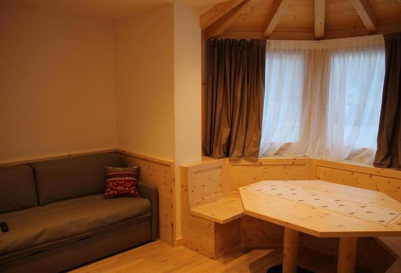 デラックスルーム, B&b Augusto