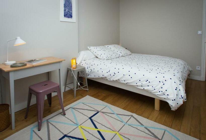 اتاق استاندارد, Chambre D Hôte Parisienne