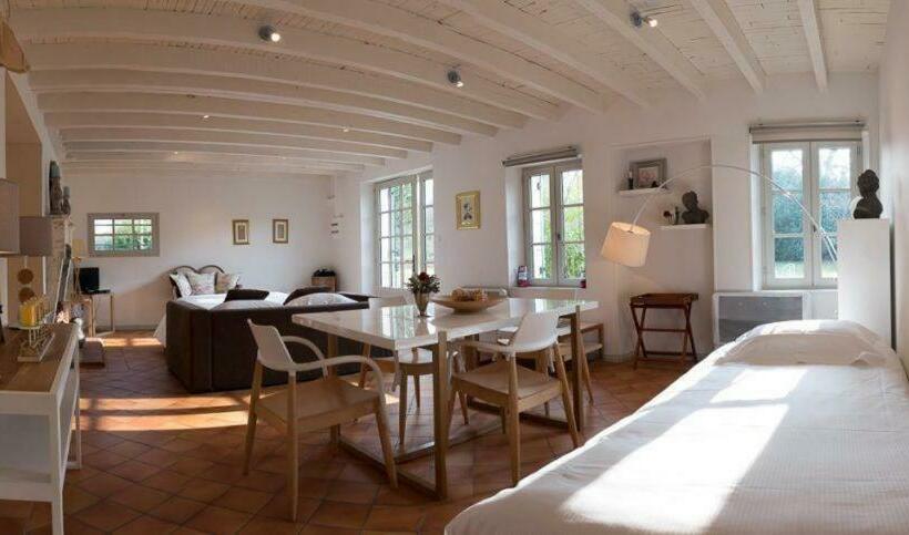 Номер Дюплекс, Chateau Le Mas De Montet