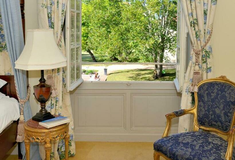 סוויטת ג'וניור, Chateau Le Mas De Montet