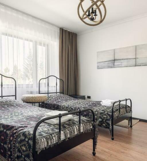 اتاق کلاسیک چهارنفره, Borovoe Country Club