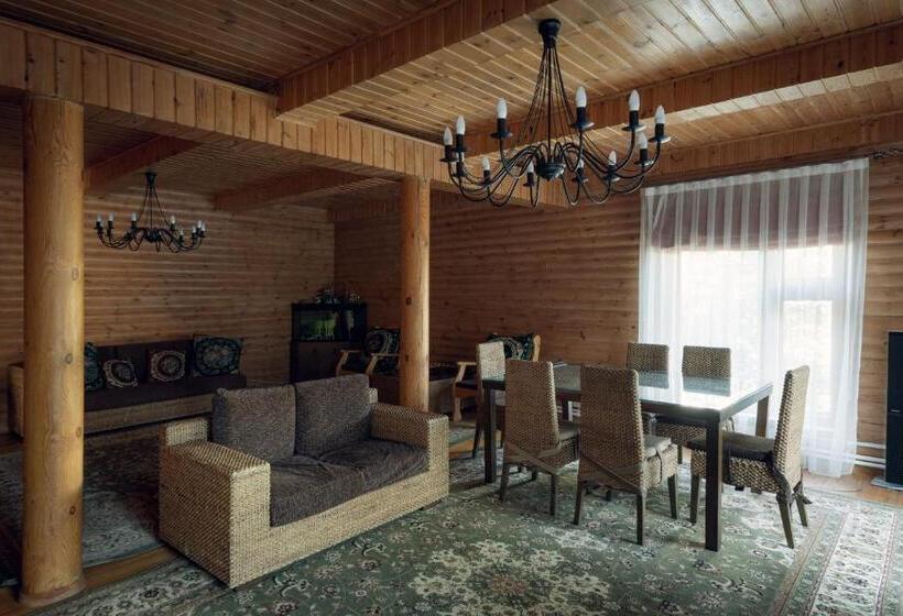 اتاق کلاسیک چهارنفره, Borovoe Country Club