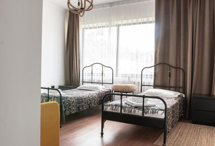 کلبه ییلاقی سوپریور یک خوابه, Borovoe Country Club