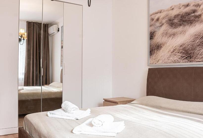 کلبه ییلاقی سوپریور یک خوابه, Borovoe Country Club