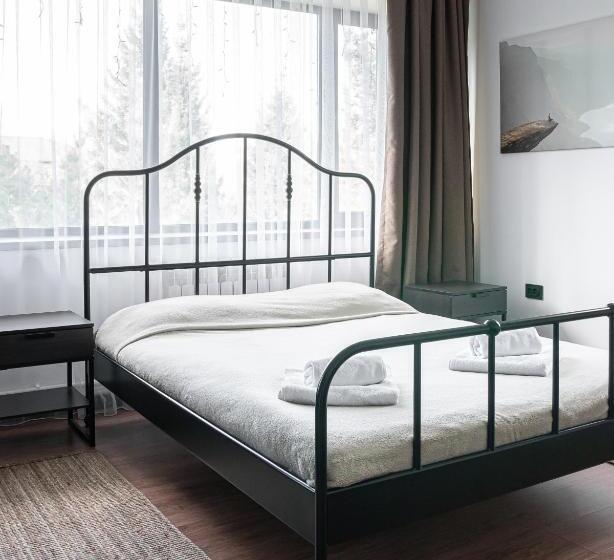 کلبه ییلاقی سوپریور یک خوابه, Borovoe Country Club