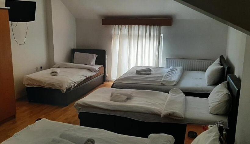 اتاق استاندارد با بالکن, Palma