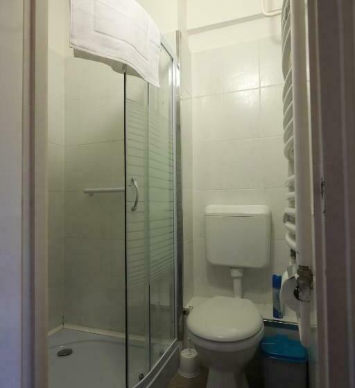 غرفة قياسية مزوَّدة بشُرفة, Geopark Vendégház