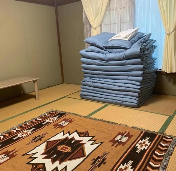 اتاق استاندارد چهارنفره با سرویس بهداشتی مشترک, 海豚自由 イルカフリー Free Dolphin