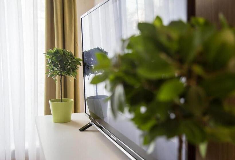 سوییت, Empire Luxury Apartments