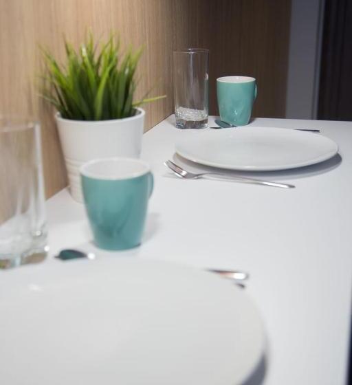 سوییت, Empire Luxury Apartments