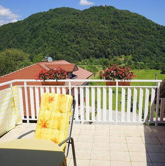 اتاق خانوادگی, Guesthouse Sobe Silva