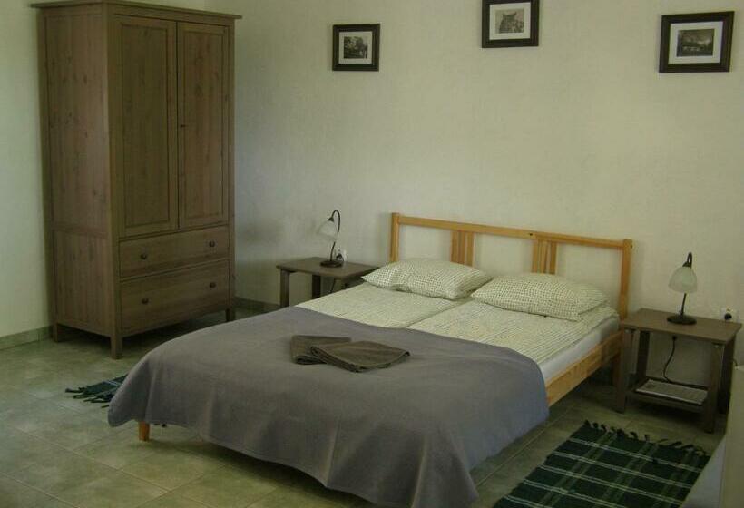 スタンダードスタジオ, őrségi Tornácos Vendégfogadó