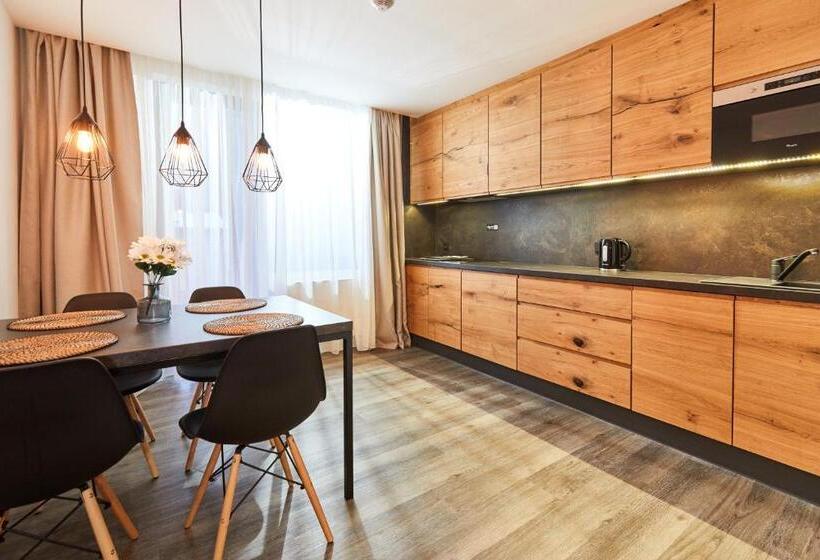 Люкс Повышенной Комфортности, Resort Sněžné Amanita