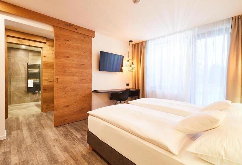 Номер Стандарт Кровать Кинг Адаптированный для Инвалидов, Resort Sněžné Amanita