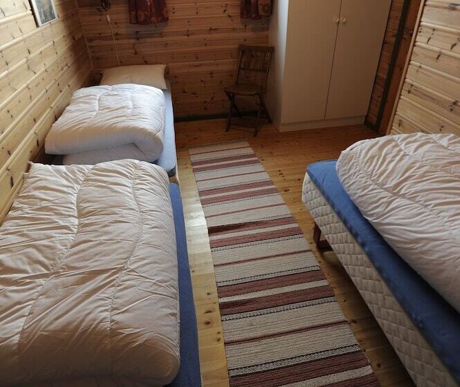 Апартаменты 2 Спальни, Lydersen Rorbuer Hostel And Apartments Kvalvika And Rytten