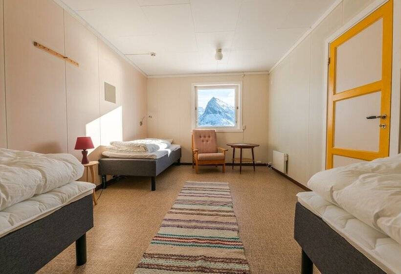 Номер Стандарт Совместная Ванная, Lydersen Rorbuer Hostel And Apartments Kvalvika And Rytten