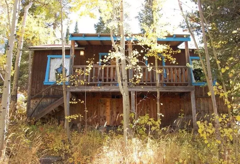 １ベッドルームハウス, Baldpate Inn