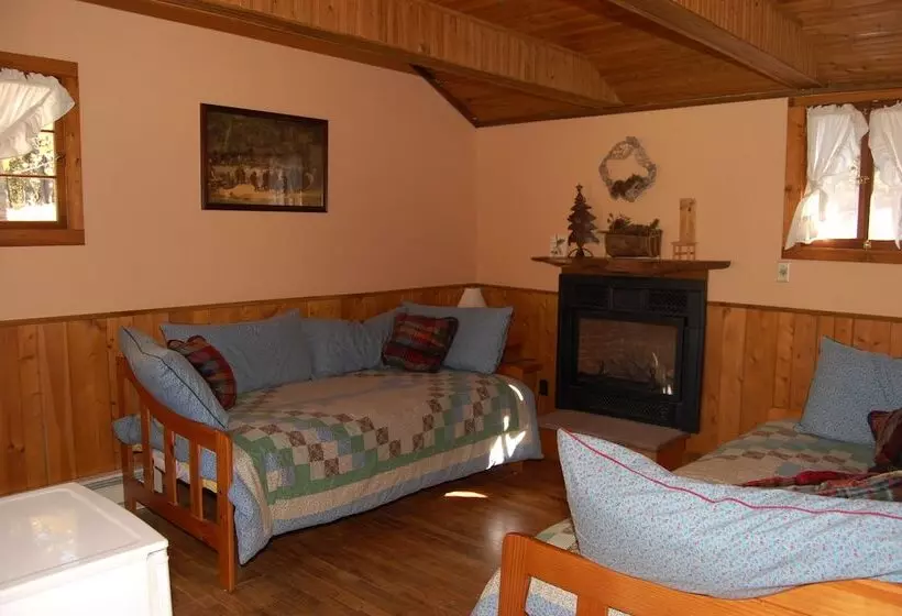 １ベッドルームハウス, Baldpate Inn