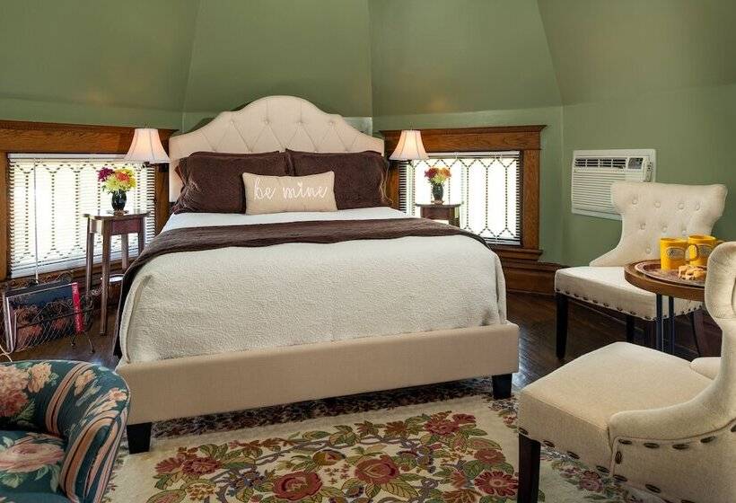 غرفة قياسية, Castle In The Country