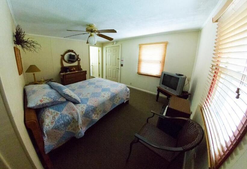 غرفة أساسية, Oak Park Inn