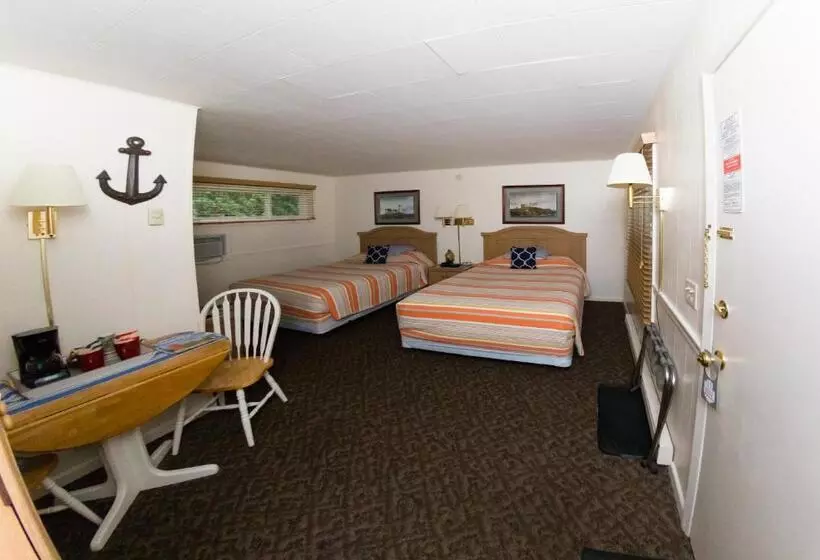 プレミアム４ベッドルーム, Oak Park Inn