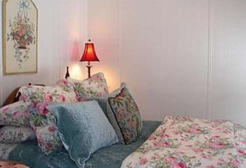 جناح ديلوكس, Oak Park Inn