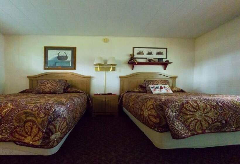 غرفة قياسية رباعية, Oak Park Inn